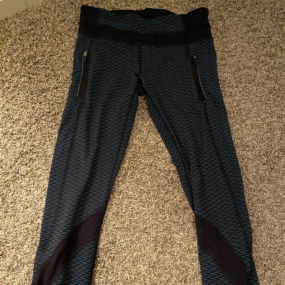 Lululemon size 4 80$